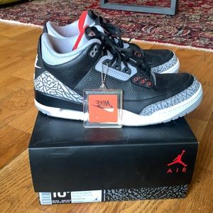 Air Jordan 3 black cement 2018